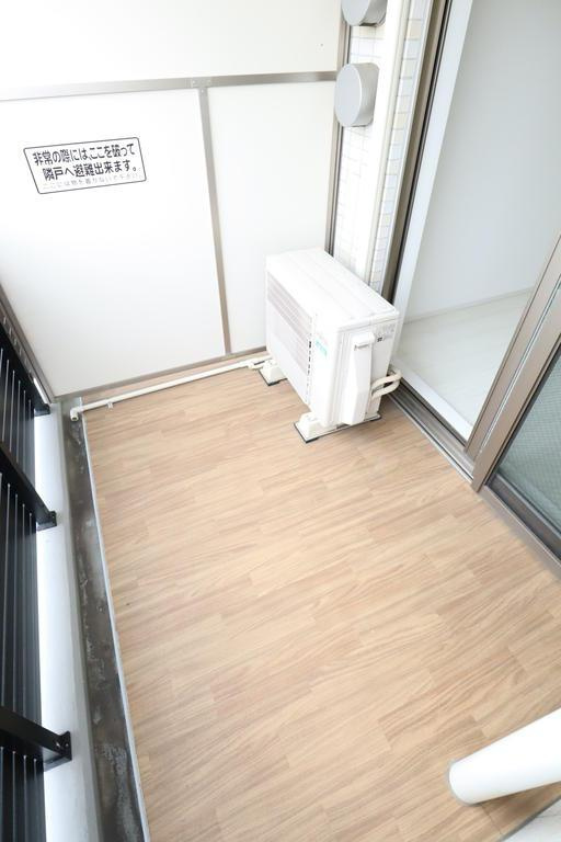 大阪市都島区都島中通１丁目の賃貸マンションのバルコニー
