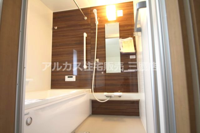 立川市砂川町８丁目 西武拝島線 武蔵砂川駅 新築戸建の浴室