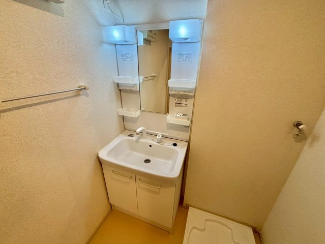 シーズンズ　コンフォートⅡの独立洗面台