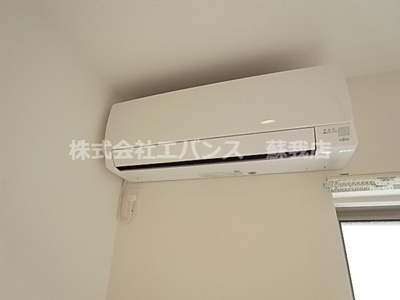  | リブリ・ヴァネッサ