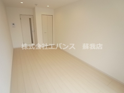 【寝室】 | リブリ・ヴァネッサ | 開放的な寝室です