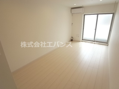 【居間・リビング】 | リブリ・ヴァネッサ | ゆったりとしたリビングです