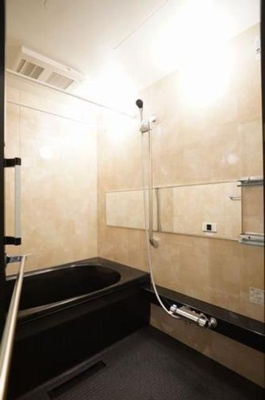 【浴室】 | レオナ雅 | 別のお部屋の写真です。