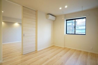 【内装】 | レオナ雅 | 別のお部屋の写真です。