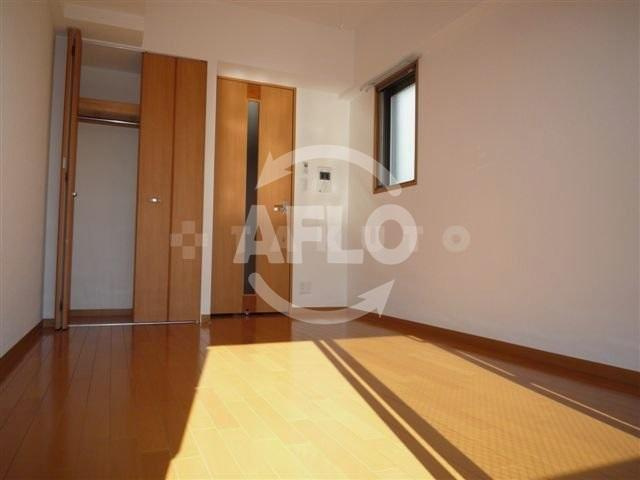 エステムコート難波サウスプレイスⅡレフィーナの居間・リビング|エステムコート難波サウスプレイスⅡレフィーナ　開放的な室内