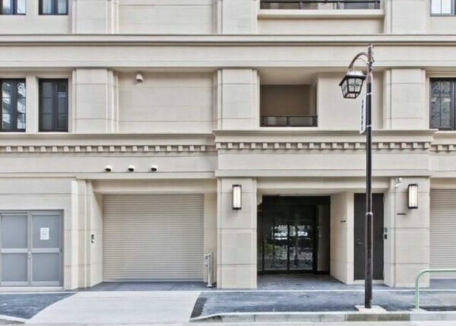 LIBERTA CARINO (リベルタカリーノ)