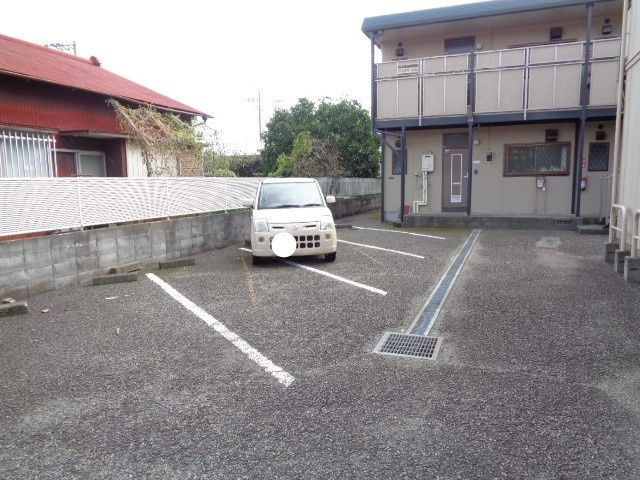 シティハイム　エスポワールＡの駐車場