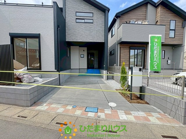 蓮田市馬込2丁目　新築一戸建ての駐車場|2026/4/6　撮影