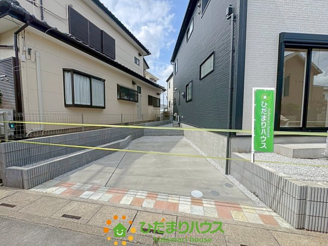 蓮田市馬込2丁目　新築一戸建ての駐車場