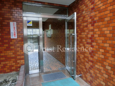 【エントランス】 | 丸榮ハイム富岡 | エントランスです