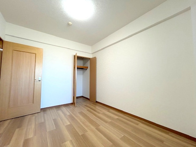 【洋室】 | ソレアード枚方