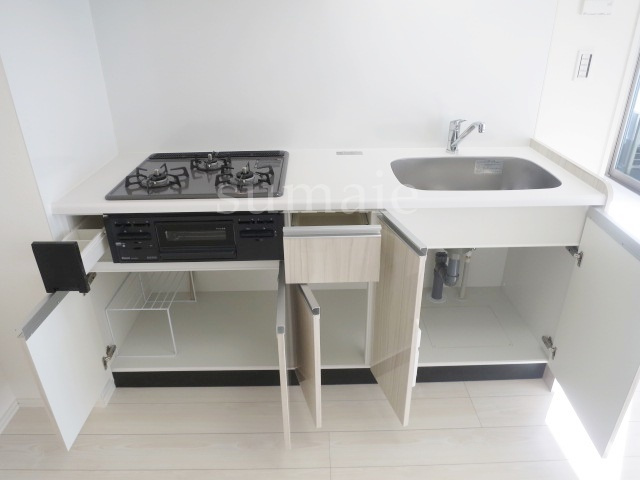 ティモーネプレミアム東十条のキッチン|キッチン収納です。