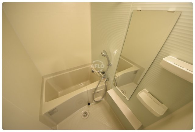 レジュールアッシュOSAKA新深江の浴室|レジュールアッシュOSAKA新深江　風呂