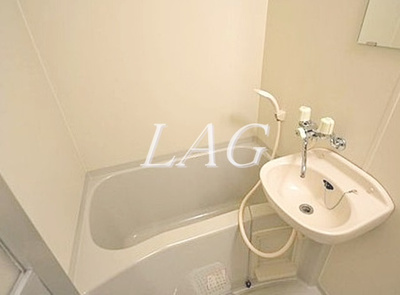 【浴室】 | メゾン・ド・メルヴェイユ | お風呂です。