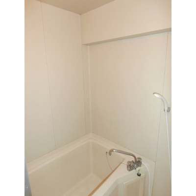 【浴室】 | アーネスト・ハイライズ | 別のお部屋の写真です