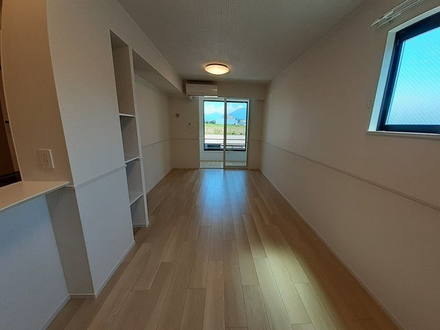 カーサ・コルーテ　新庄の居間・リビング