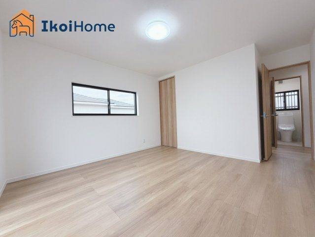 神戸市西区狩場台2丁目　中古戸建の寝室|【ホームページに現地動画掲載中】●年中無休：当日予約可●全室２面採光で明るいです。収納も充実してます