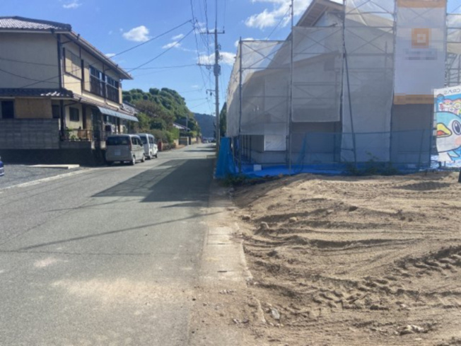 【前面道路含む現地写真】 | 西区河内町船津2区画