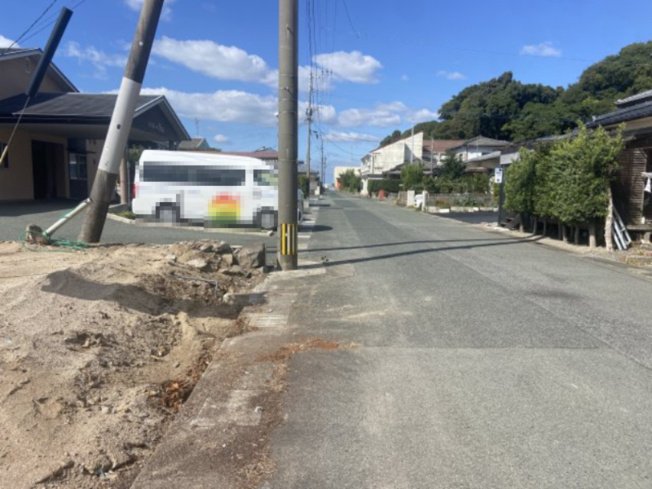 【前面道路含む現地写真】 | 西区河内町船津2区画