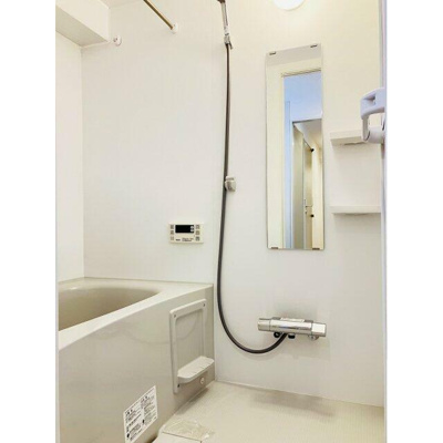 【浴室】 | プライムアーバン新宿落合 | 追い焚き機能、浴室乾燥機付きバス。