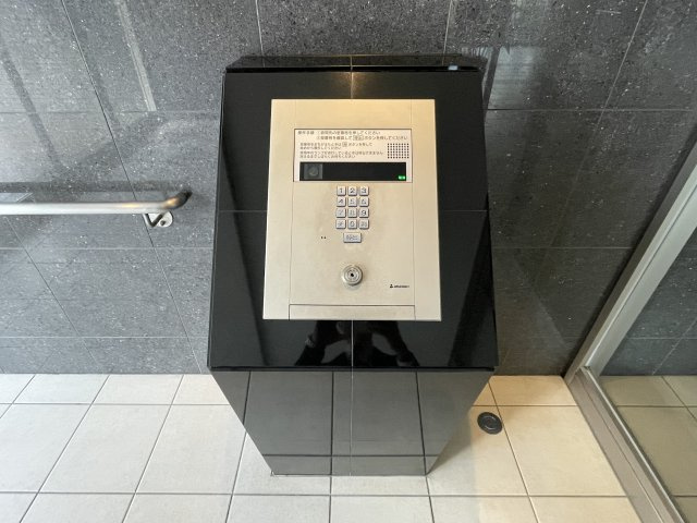 アルファステイツ新飯塚駅前Ⅱのその他|1階玄関オートロック