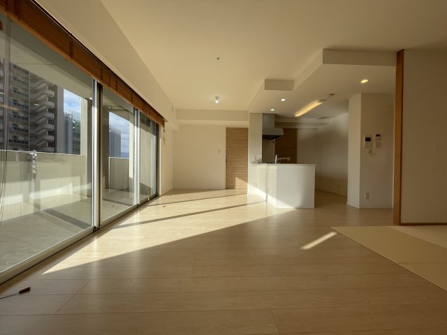 アルファステイツ新飯塚駅前Ⅱの居間・リビング