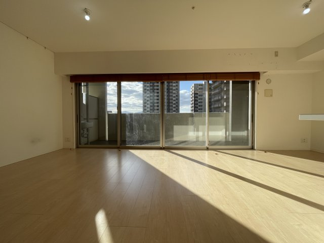 アルファステイツ新飯塚駅前Ⅱの居間・リビング