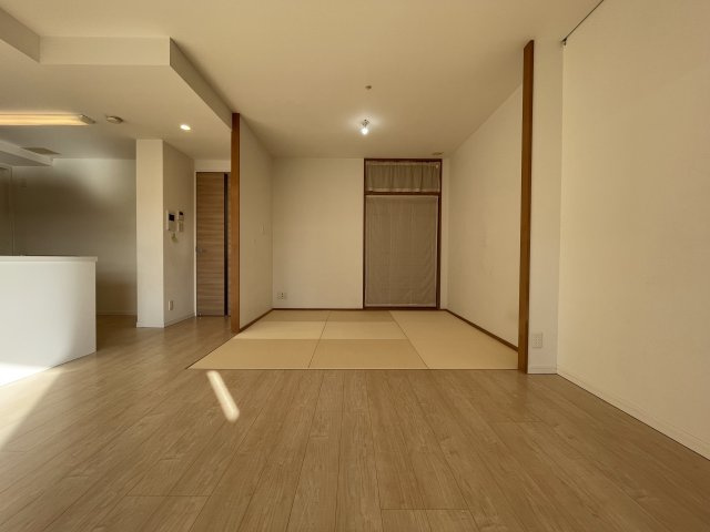 アルファステイツ新飯塚駅前Ⅱの和室