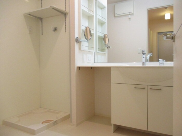 ウィングヴィラの洗面所