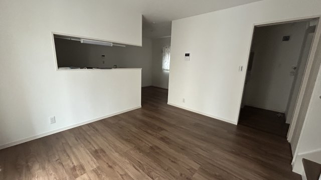 狭山市広瀬東戸建の居間・リビング|ゆったりとした居間です