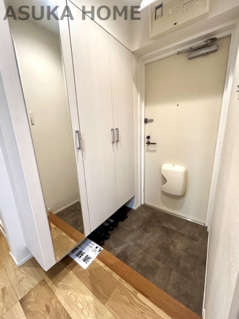 ライオンズマンション妙蓮寺第３の玄関