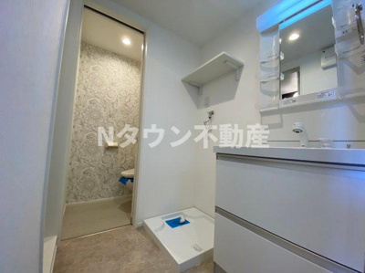 【洗面所】 | ハーモニーテラス長田町 | 広い洗面スペース