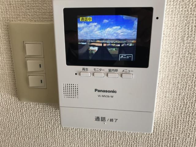 グリーンハイム松橋Ⅱの内装|カメラ付インターホン