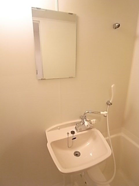 ラナップスクエア三宮プライムの洗面所