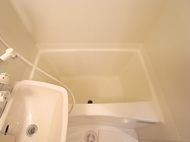 ラナップスクエア三宮プライムの浴室