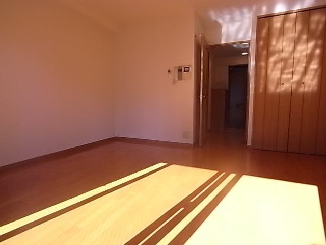 ラナップスクエア三宮プライムの居間・リビング