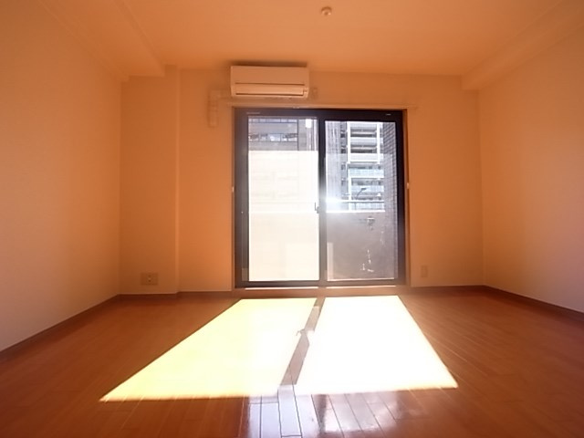 ラナップスクエア三宮プライムの寝室