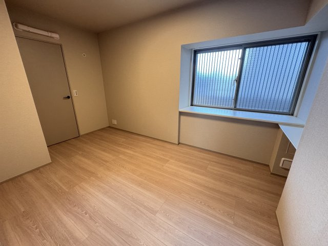 コスモ元浅草　10Fの洋室