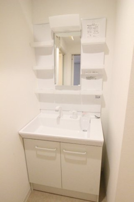 【独立洗面台】 | Wisteria