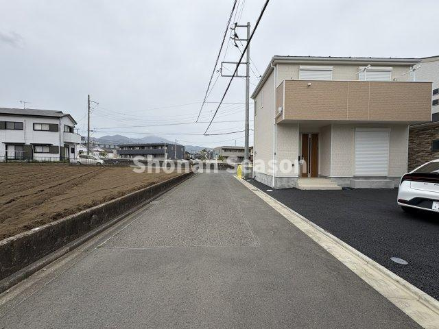 【外観】 | プライバシーが守れる２方（北・西）角住居◎
前面には光を遮る建物なく、開放感たっぷりです♪