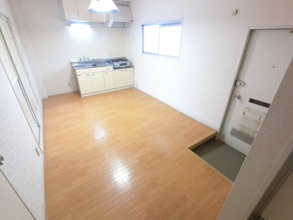 【居間・リビング】