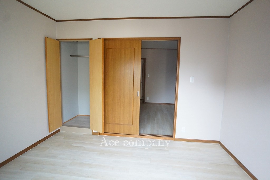 【寝室】の画像