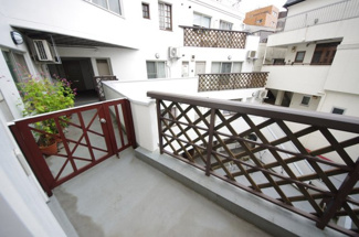 【バルコニー】