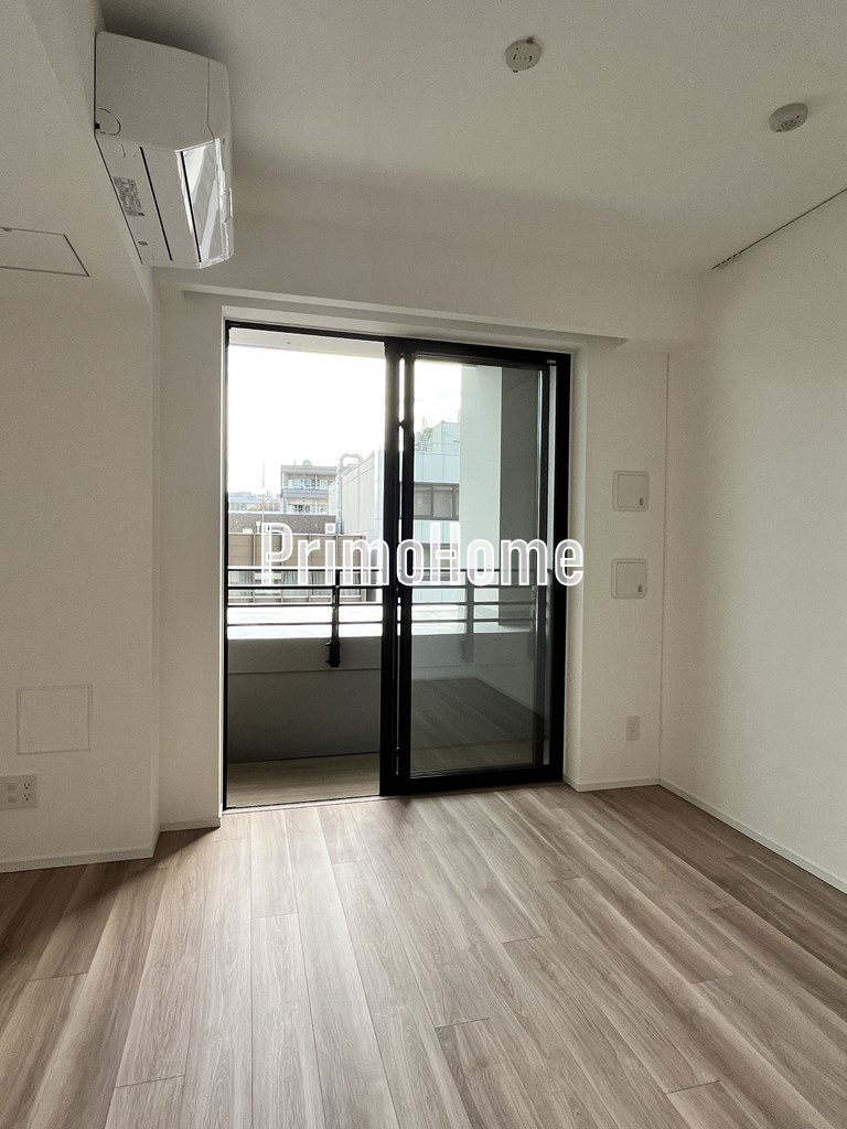 メゾンカルム日本橋馬喰町の居間・リビング