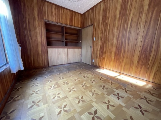 髙橋様貸家の洋室|北側洋室