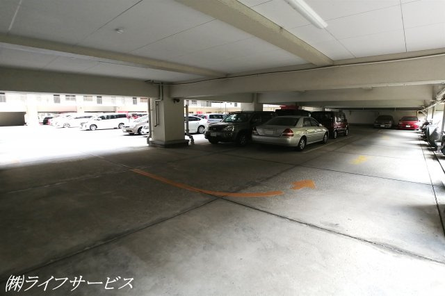 【駐車場】 | プライムハイツ新大阪 | 敷地内駐車場
