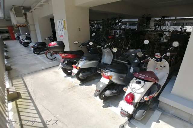 【その他共用部分】 | プライムハイツ新大阪 | バイク置場