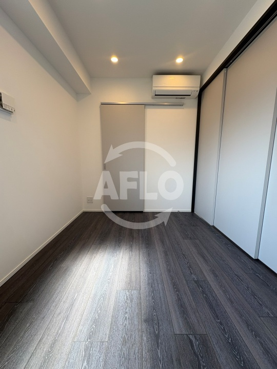 コンフォリア・リヴ谷町四丁目　中大江小学校区の洋室|コンフォリア・リヴ谷町四丁目　洋室