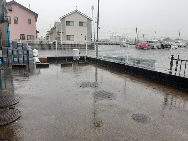 ラフィナートの駐車場