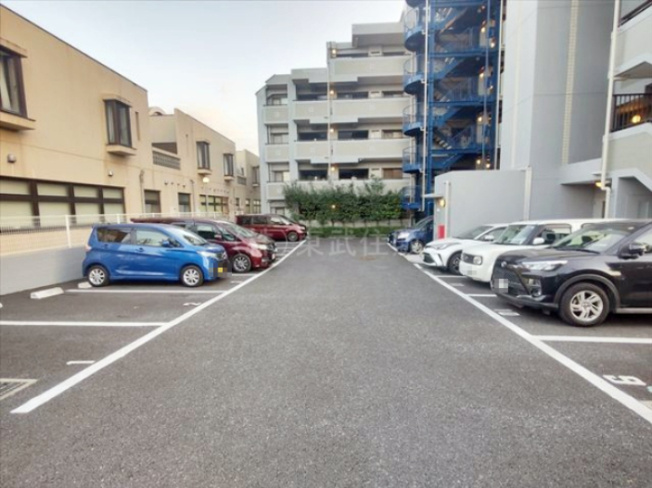 【駐車場】 | アーベインふじみ野キッズプレース | 敷地内駐車場（空き状況要確認）